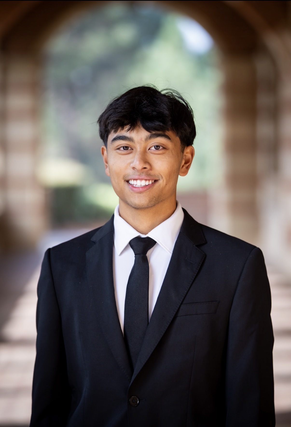 Headshot of Carlos Castaneda, Co-founder — Talent & Partnerships at Twin Lanterns